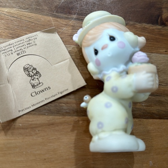 Precious Moments Clowns 12238 1984 - Picture 6 of 12
